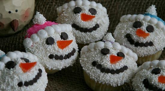 Τα καλύτερα και πιο γευστικά cupcakes για τις γιορτές των Χριστουγέννων!
