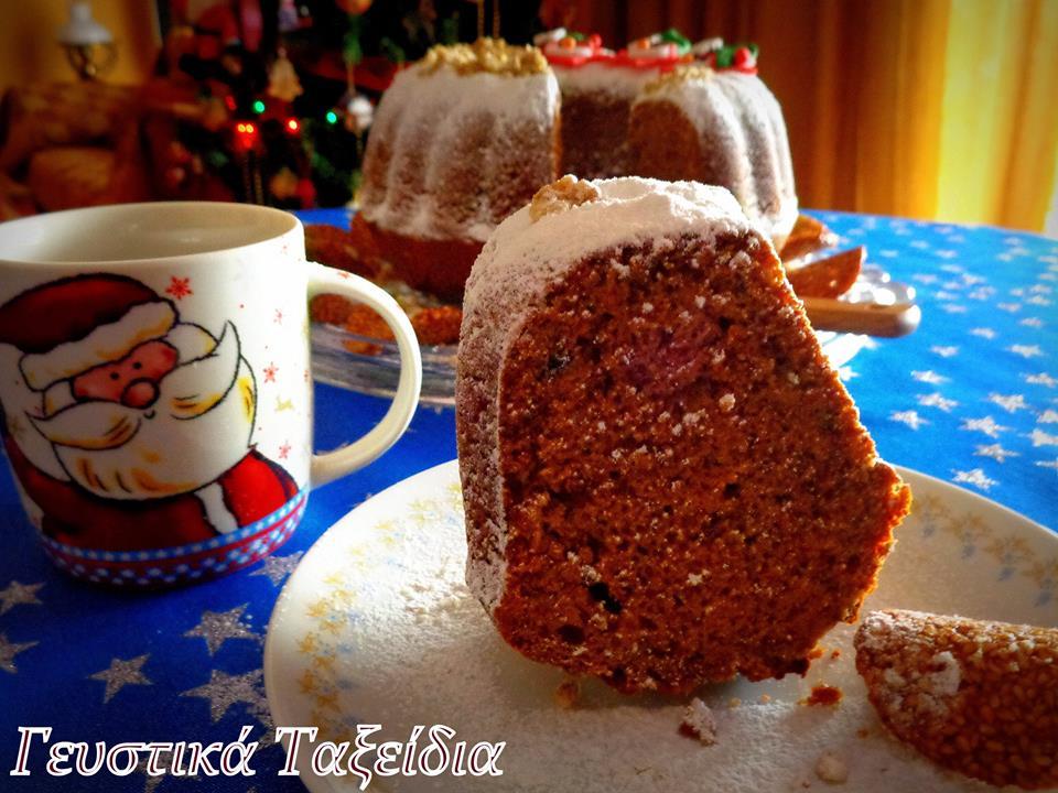 Χριστουγεννιάτικο κέικ με κολοκύθα και ουίσκι