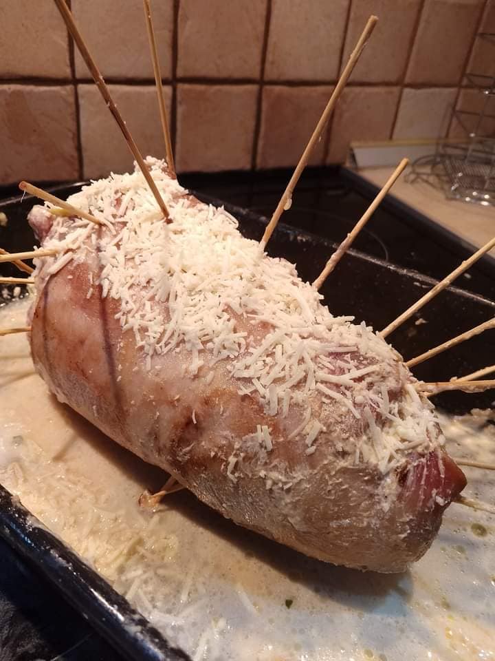 Χοιρινό Ρολό από πανσέτα γεμιστό – Η Απόλυτη συνταγή για τραπέζι