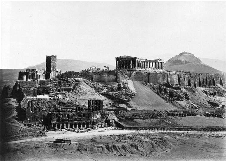 'Ενα ταξίδι πολύ πίσω στο χρόνο! 45 Πολύ σπάνιες φωτογραφίες της Αθήνας πριν το 1900