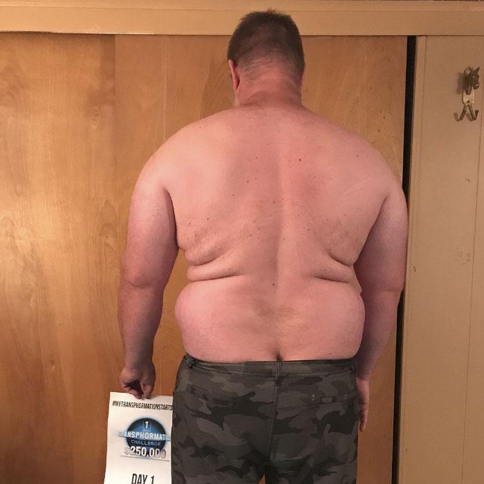 O πατέρας αυτός κατάφερε και έχασε 38 κιλά και έγινε φέτες για έναν απίθανο λόγο!