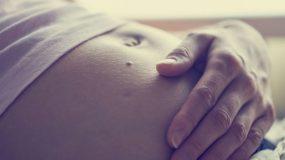 Τι είναι η ψευδοκύηση; Πού οφείλονται τα «απατηλά» συμπτώματα εγκυμοσύνης