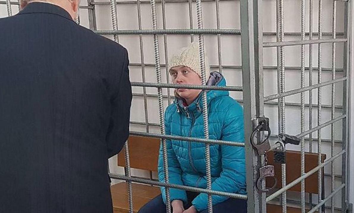 Οργή για την μητέρα που στραγγάλισε το 9 μηνών αγοράκι της γιατί η μητέρα της, της είπε οτι δεν το μεγαλώνει σωστά.. 4 ρωσιδα στραγγαλισε 9 μηνων μωρακι3