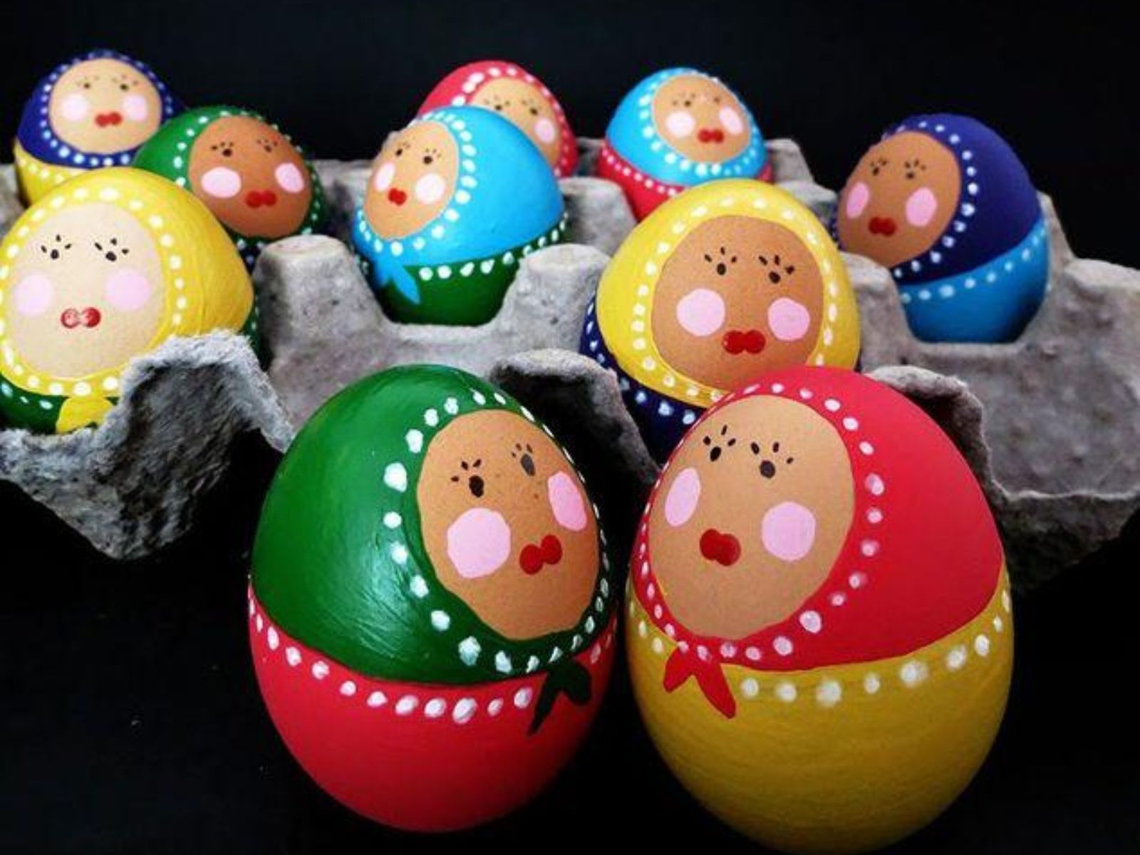 Πως να φτιάξετε χαριτωμένα πασχαλινά αυγά μπαμπούσκες!