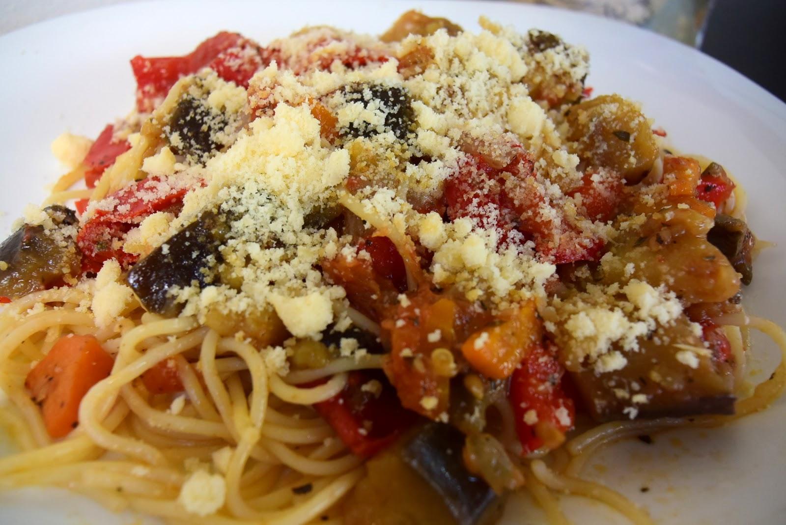 Συνταγή για λαχταριστά μακαρόνια με λαχανικά