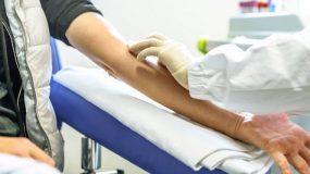 Εξέταση αίματος: Κάθε πότε πρέπει να γίνεται & τι μας δείχνει