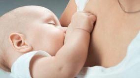 Τα μωρά που θηλάζουν κλαίνε περισσότερο, είναι πιο ευέξαπτα αλλά είναι υγιέστερα σύμφωνα με μια έρευνα!