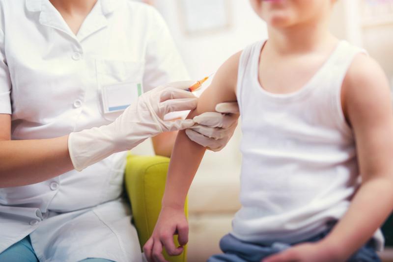 Trumenba: Το νέο εμβόλιο για την μηνιγγίτιδα τύπου Β - 'Ολα όσα πρέπει να γνωρίζετε πριν το αγοράσετε