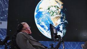Πέθανε ο Βρετανός θεωρητικός φυσικός Στίβεν Χόκινγκ