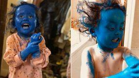 Ένα άτακτο 3χρονο κοριτσάκι μεταμορφώθηκε σε στρουμφάκι όταν βρήκε μια μπλε μπογιά για το πρόσωπο