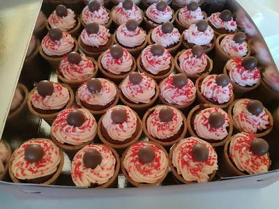 cupcakes φραουλας1