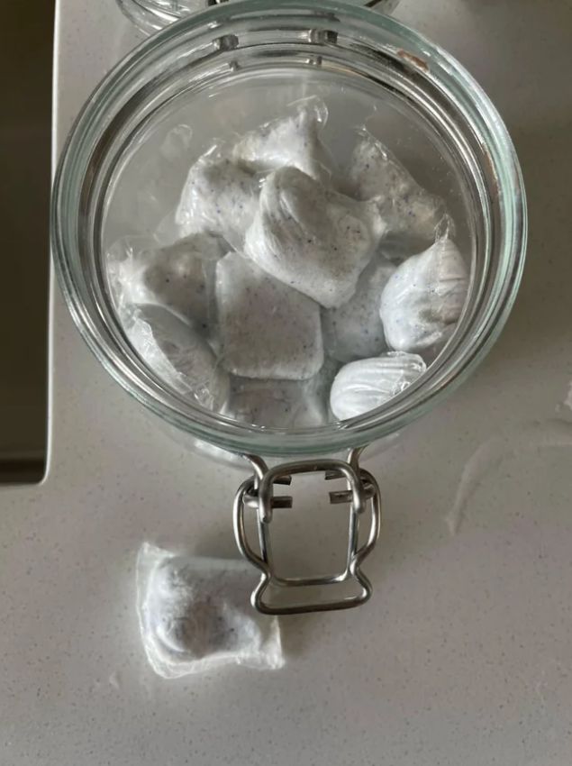 Πως να φτιάξετε μόνοι σας ταμπλέτες πλυντηρίου πιάτων με λεμόνι;