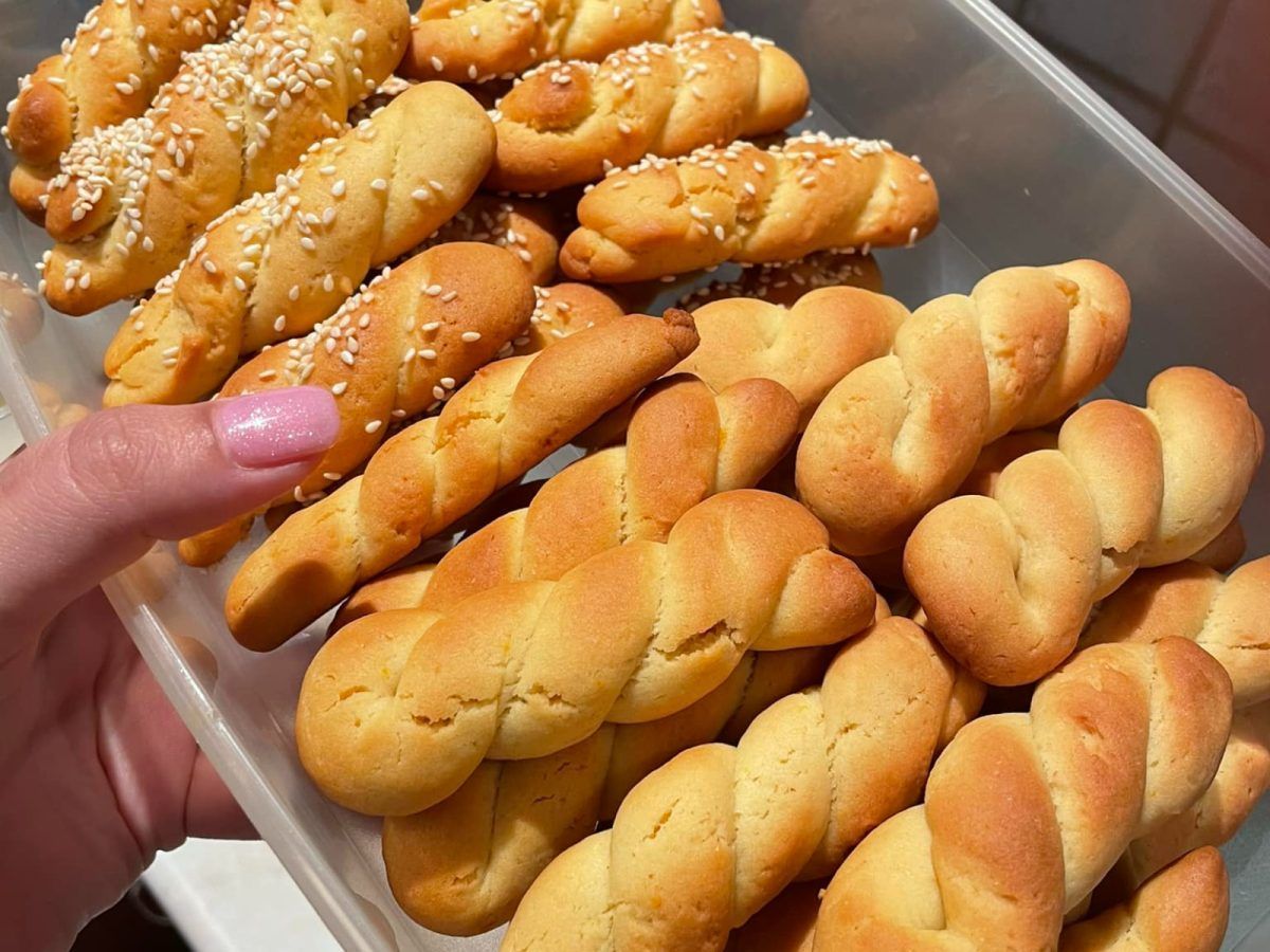 Τα νηστίσιμα κουλουράκια με λάδι και κανέλα του Βασίλη Καλλίδη είναι μυρωδάτα κι έχουν ελάχιστες θερμίδες