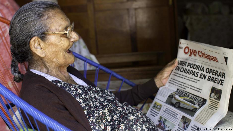 Πραγματοποίησε το όνειρο της! Μπήκε στο Λύκειο στα 96 της - Ονειρεύεται να γίνει βρεφονηπιοκόμος (Photo)