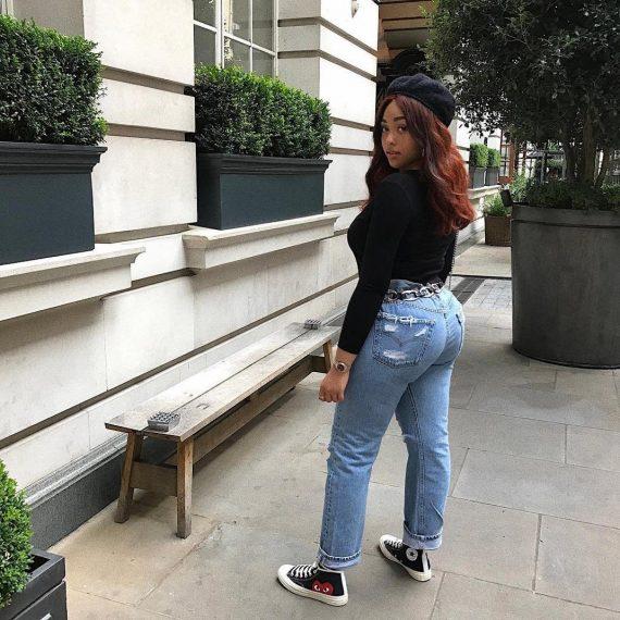 Πώς να βρεις το τέλειο τζιν αν έχεις μεγάλους γλουτούς