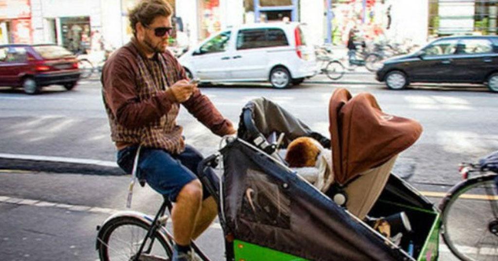 Οι Δανοί μεγαλώνουν τα πιο ευτυχισμένα παιδιά στον κόσμο και υπάρχουν 7 βασικοί λόγοι Οι Δανοί μεγαλώνουν τα πιο ευτυχισμένα παιδιά στον κόσμο και υπάρχουν 7 βασικοί λόγοι