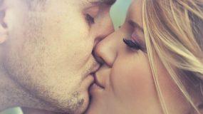 Τα φιλιά δεν είναι τόσο ακίνδυνα..Δείτε 5 κοινές μολύνσεις που μεταδίδονται με το φιλί