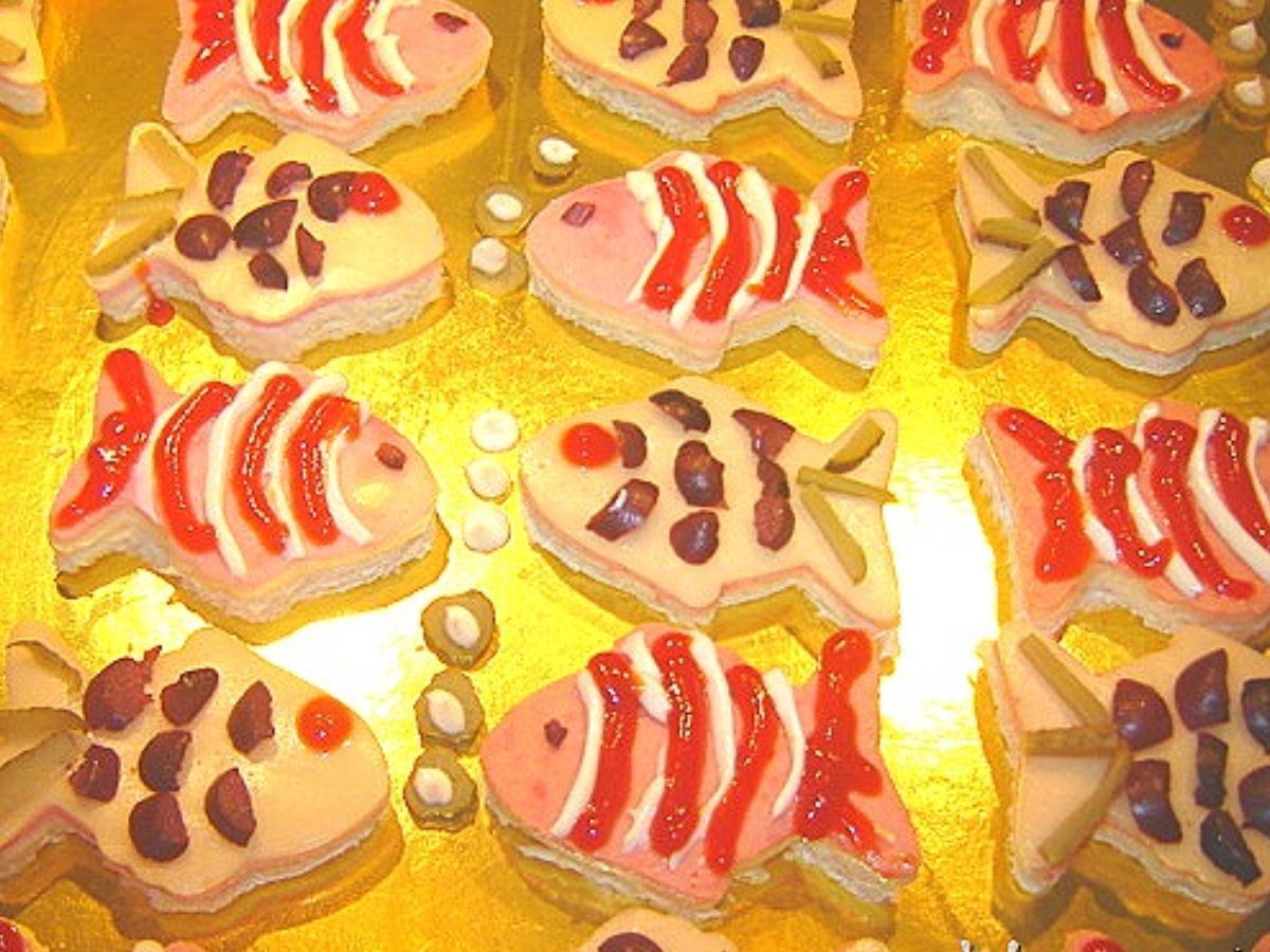 Ψαράκια μπουρεκάκια:  Ό,τι πρέπει για καλοκαιρινό παιδικό πάρτυ!!!