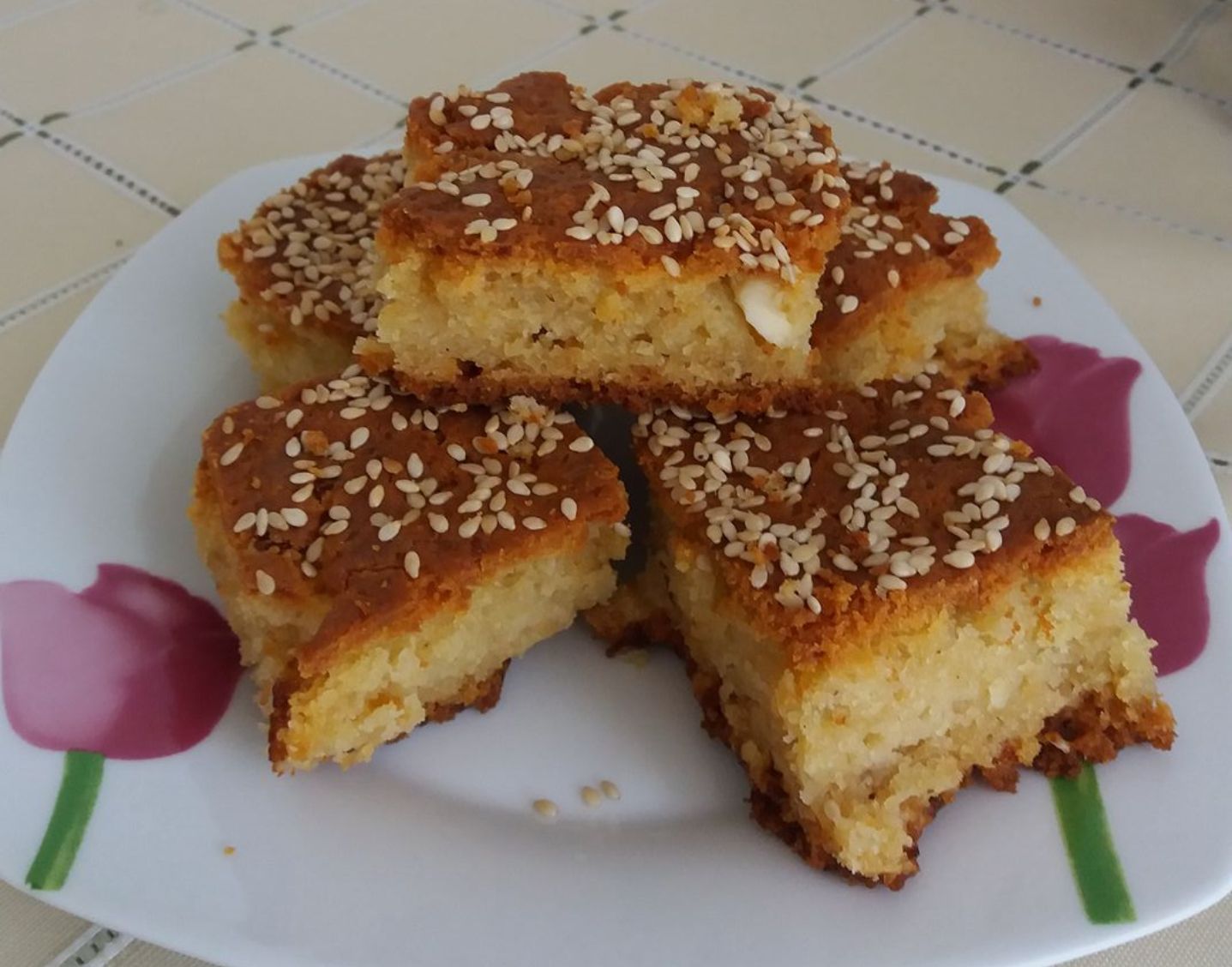 Φανταστική αφράτη Τυρόπιτα σαν κέικ της γιαγιάς