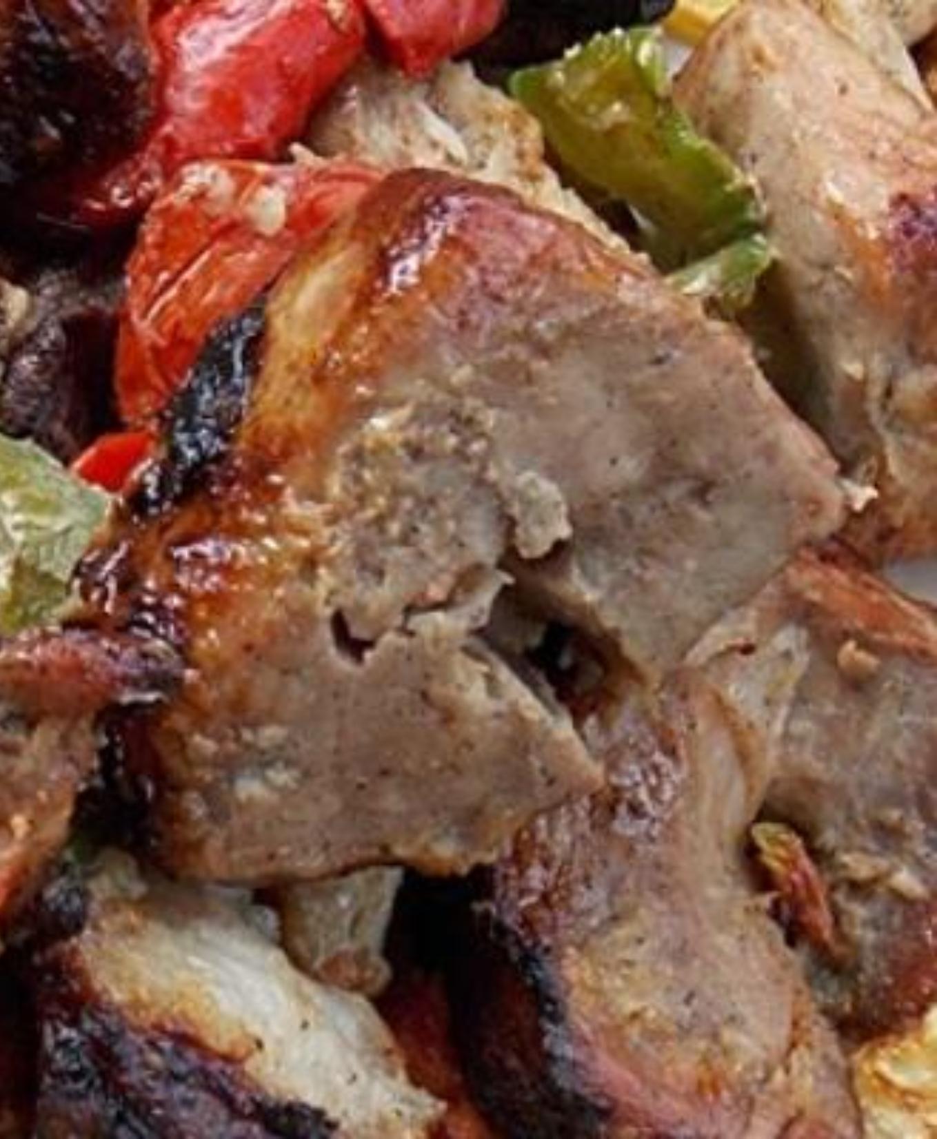 Συνταγή για κοντοσούβλι χοιρινό φούρνου πεντανόστιμο