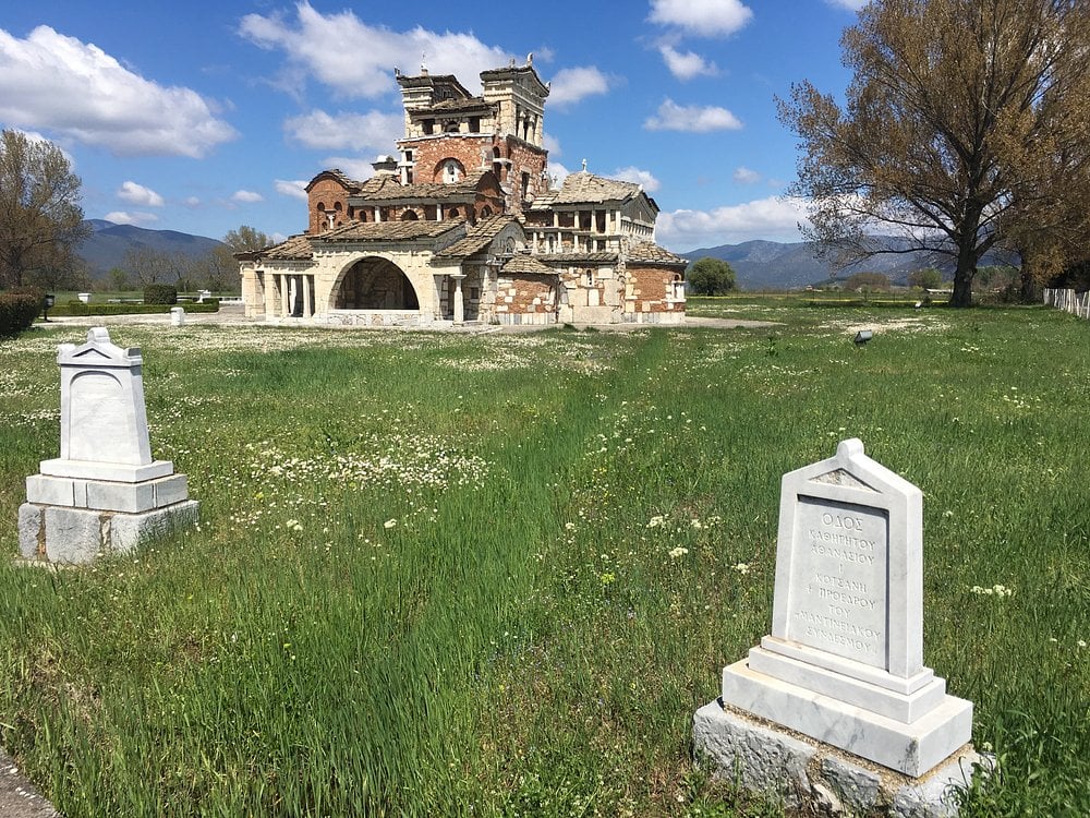 Αγία Φωτεινή Μαντινείας: Η εκπληκτική ιστορία της εκκλησίας – έργο τέχνης