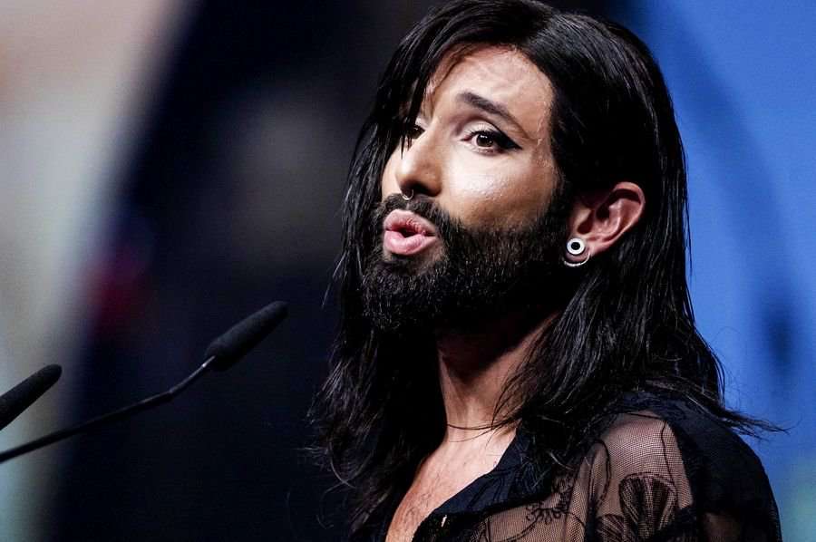 H Κοντσίτα έγινε ξανθιά – Αγνώριστη η νικήτρια της Eurovision το 2014 (εικόνα)
