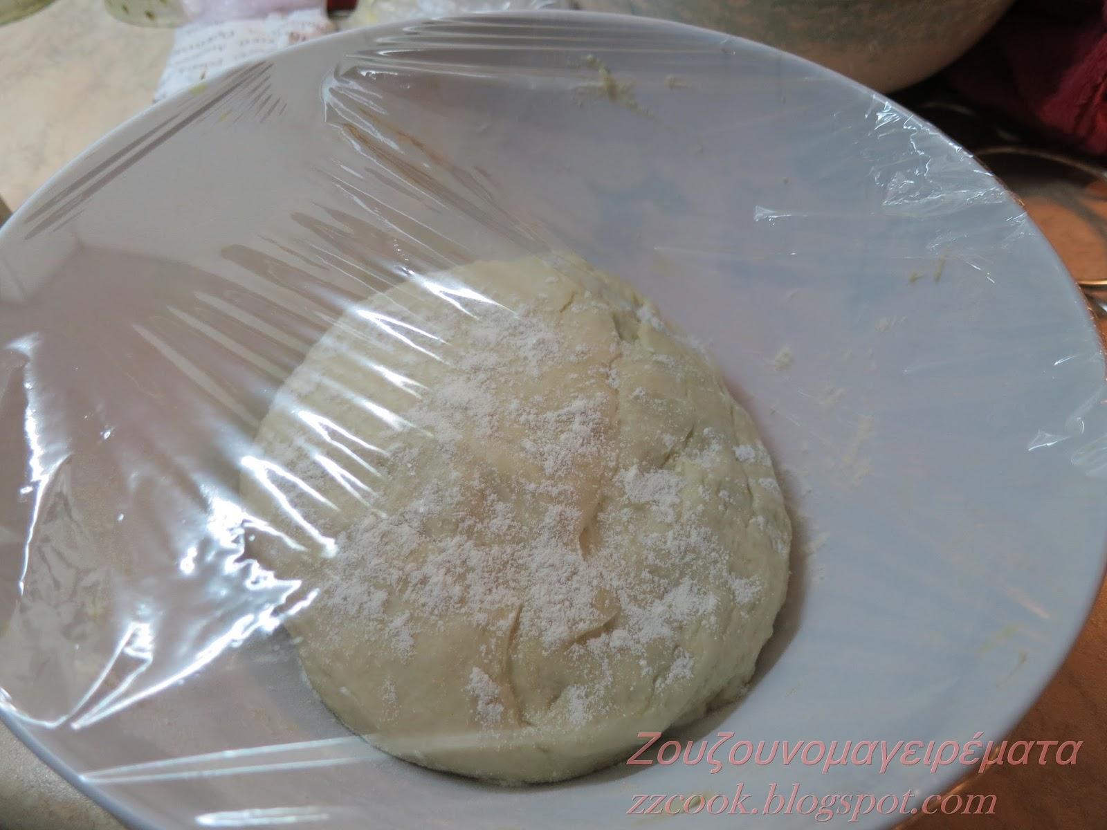 Πεντανόστιμες Πιτούλες με τυρί, πράσο και βλίτα για κολατσιό στο σχολείο!