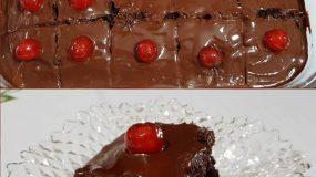 Πεντανόστιμο Νηστίσιμο σοκολατένιο σιροπιαστό κέικ με γλασσο μερεντας.....❣
