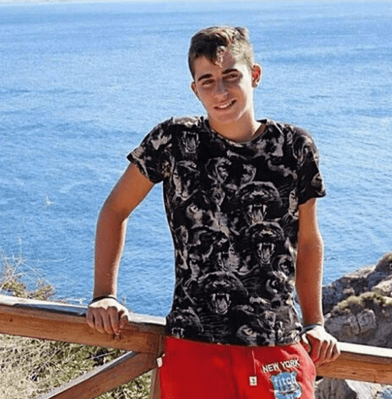 19 ετών, κούκλος: Τον Γιαννάκη από το «Ευτυχισμένοι Μαζί» θα τον ερωτευόταν σήμερα μέχρι και η Φίφη (Pics)