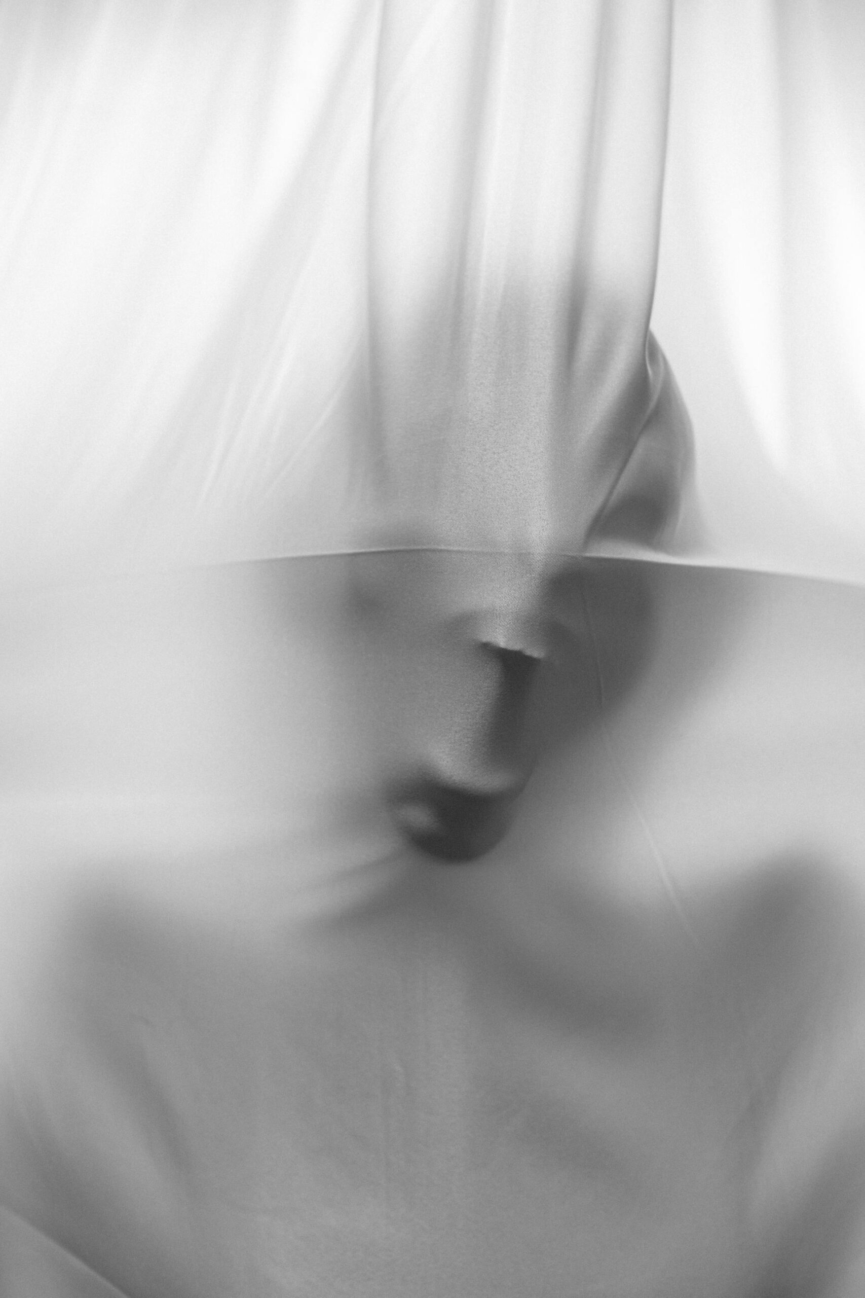 Φύγε από ότι σε δεσμεύει και ζήσε ελεύθερος!