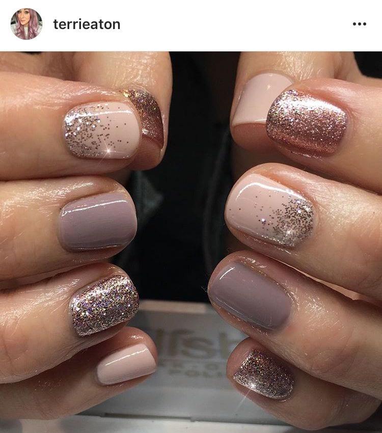 rose gold nails1