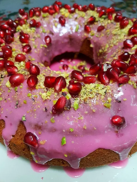 Γλασο ρόδι το τέλειο γλασο για τα χριστουγεννιάτικα γλυκά σας