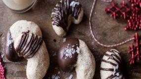 Μπισκότα κάσιους με ζάχαρη βανίλιας και σοκολάτα! Ποιος κουραμπιές…