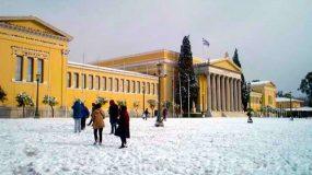 Έρχονται χιονισμένα Χριστούγεννα ακόμα και στην Αθήνα