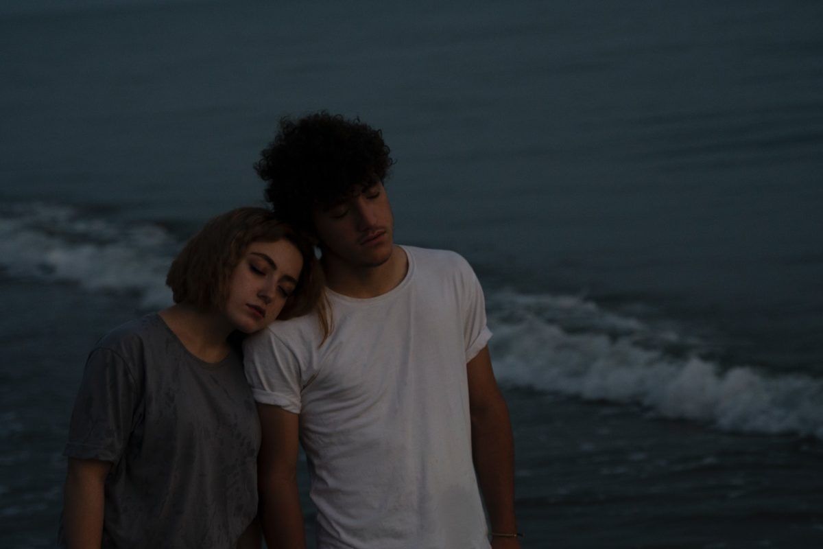 Ευτυχισμένα είναι τα ζευγάρια που πέρασαν δύσκολα αλλά τα κατάφεραν