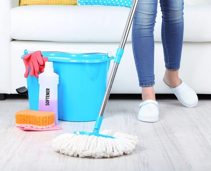 15 Έξυπνα Τρικ Καθαρισμού, που θα Κάνουν το Σπίτι σας να Λάμπει, μέσα σε Λίγα Λεπτά