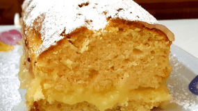 Κέικ λεμονιού με κρέμα λεμόνι (βιντεο)