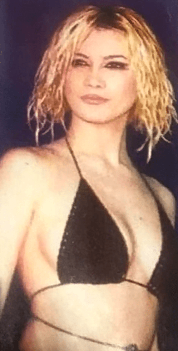 Ωραιότερη κι απ’ την Παπαρίζου: Την Πάολα στα 17 της, πριν τις πλαστικές, δεν θα την αναγνώριζε κανείς (Pics)