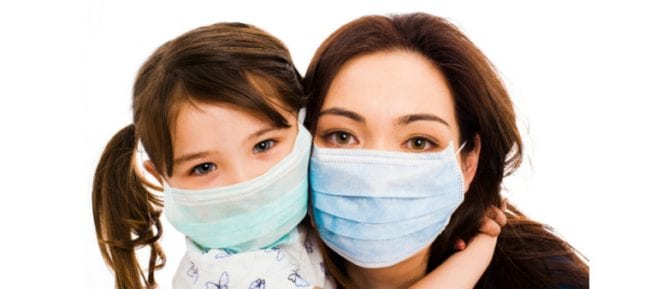 Χρειάζεται να κλείσουν τα σχολεία για να προστατευθούν τα παιδιά μας από τη γρίπη; Τι απαντά το ΚΕΕΛΠΝΟ