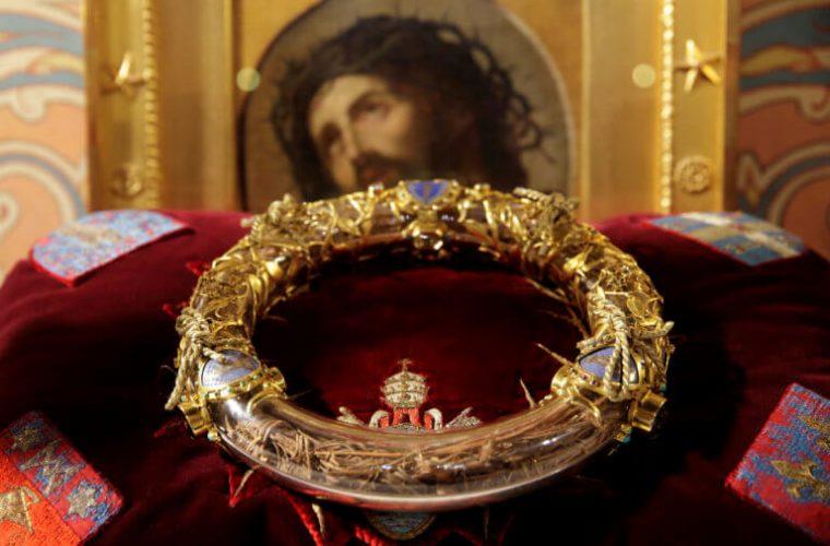 Παναγία των Παρισίων: Τα κειμήλια που καταστράφηκαν - Τι απέγινε το ακάνθινο στεφάνι του Χριστού