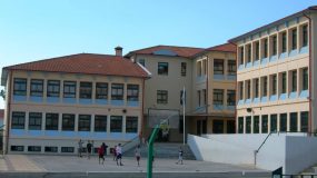 Υπουργείο Παιδείας: Στις 9 θα ξεκινούν Γυμνάσια και Λύκεια
