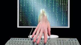 «Συναγερμός» για κακόβουλο λογισμικό που «κλειδώνει» υπολογιστές και ζητά λύτρα! Τι πρέπει να προσέξετε