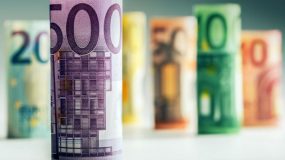 ΟΑΕΔ: Επιχορηγήσεις έως 36.000 ευρώ σε όσους έκλεισαν μαγαζιά και επιχειρήσεις