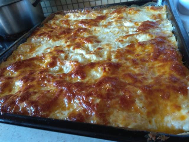 Κανελόνια καρμπονάρα για το μπουφε σας