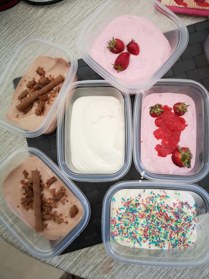 Πως να φτιάξετε το πιο νόστιμο παγωτό με μόνο 3 υλικά!!