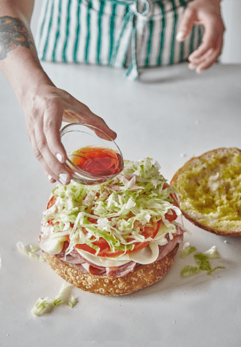 Πώς να φτιάξετε ένα τεράστιο σάντουιτς για το παιδικό πάρτι
