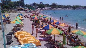 Ακατάλληλες για κολύμβηση 47 παραλίες της Αττικής -Η «μαύρη λίστα» του ΠΑΚΟΕ
