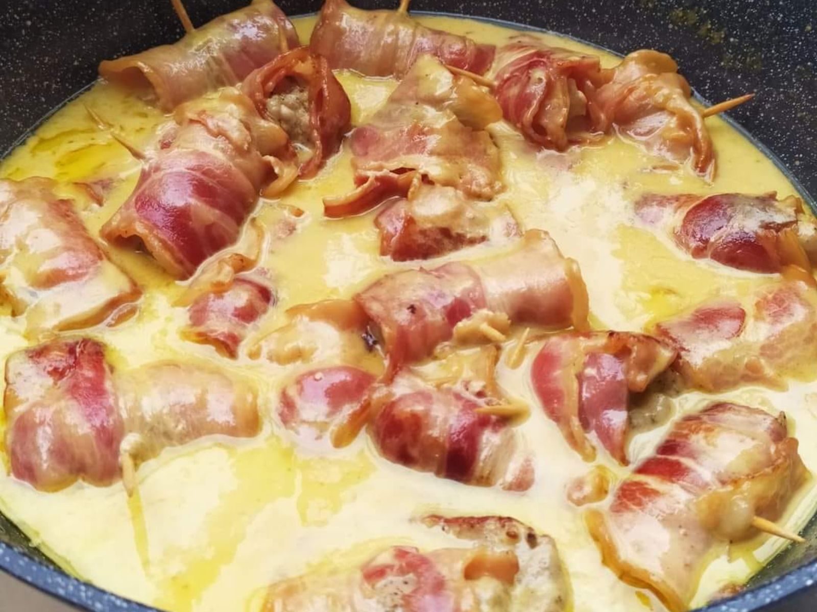 Ψαρονέφρι με σάλτσα μουστάρδας και μπέικον!