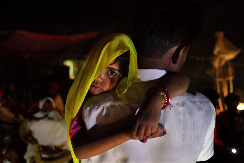 Γάμοι ανήλικων kοριτσιων: 6 Αληθινές ιστορίες που συγκλονίζουν