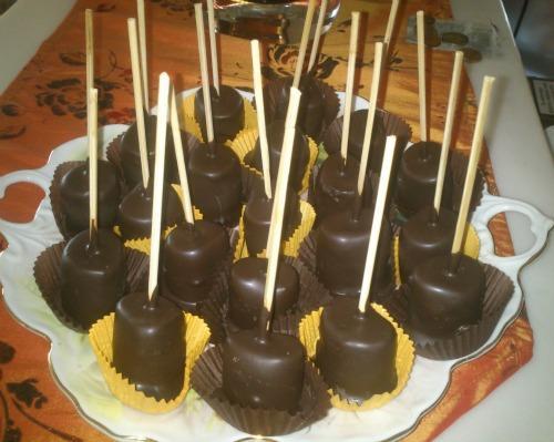 Marshmallows pops με μπισκότα oreo για το παιδικό πάρτι!